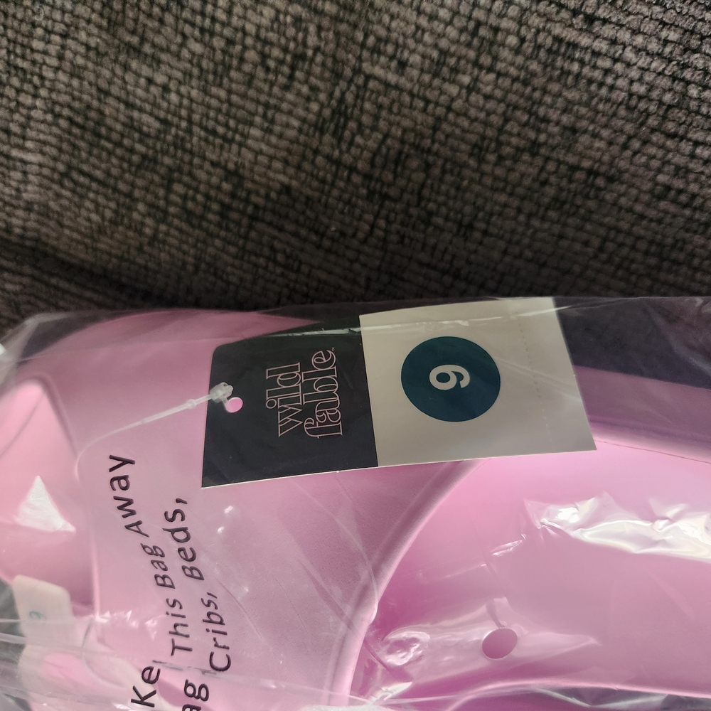 Pink Slide Sandals - Picture 5 of 7